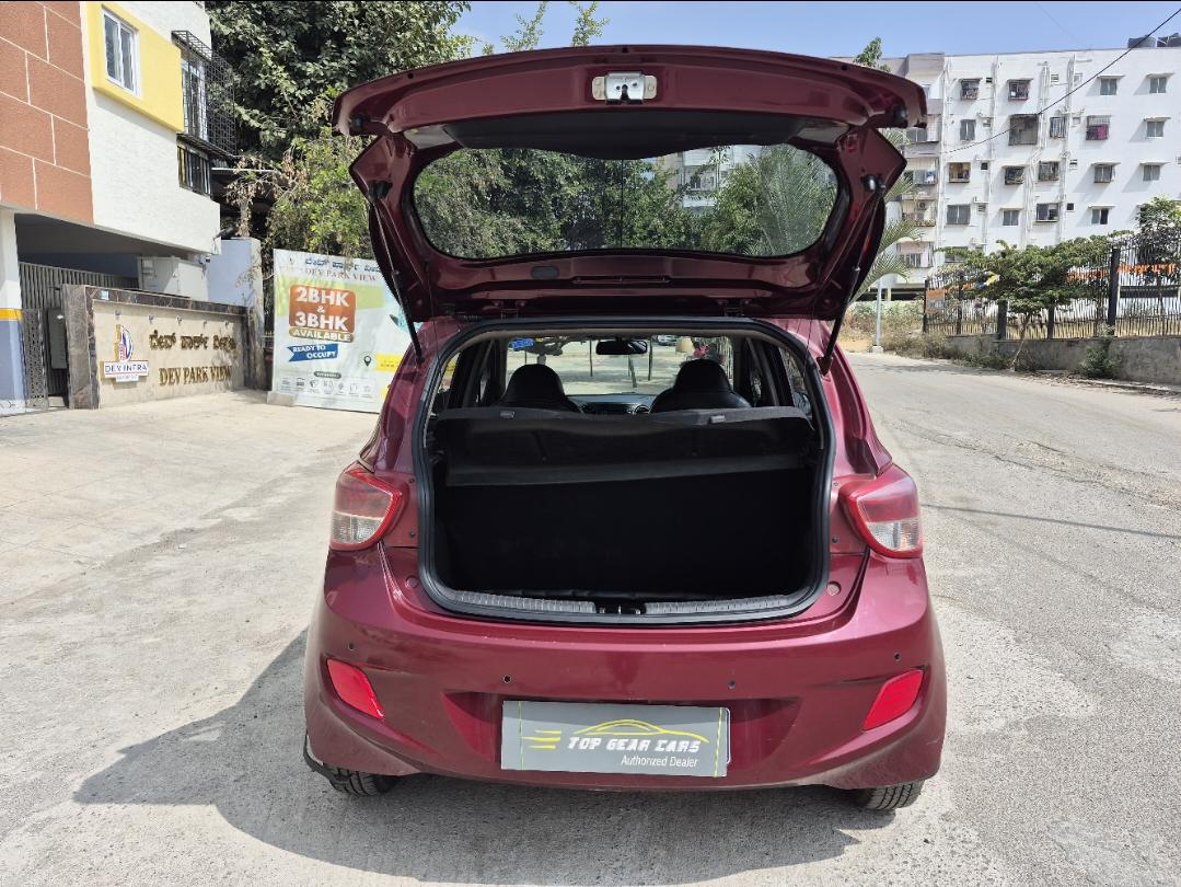 यूज़्ड 2016 ह्युंडई ग्रैंड आई10, Singasandra, Bangalore 9 यूज़्ड 2016 ह्युंडई ग्रैंड आई10, Singasandra, Bangalore 9