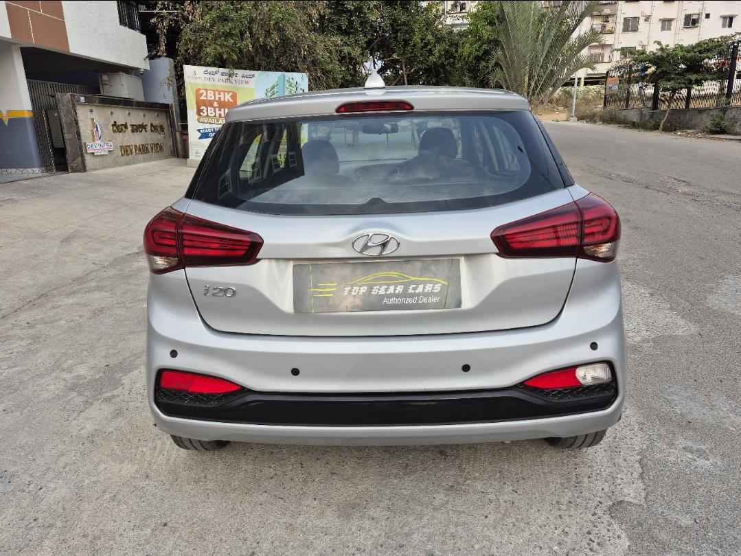यूज़्ड 2018 ह्युंडई ईलाइट आई20, Singasandra, Bangalore 3 यूज़्ड 2018 ह्युंडई ईलाइट आई20, Singasandra, Bangalore 3