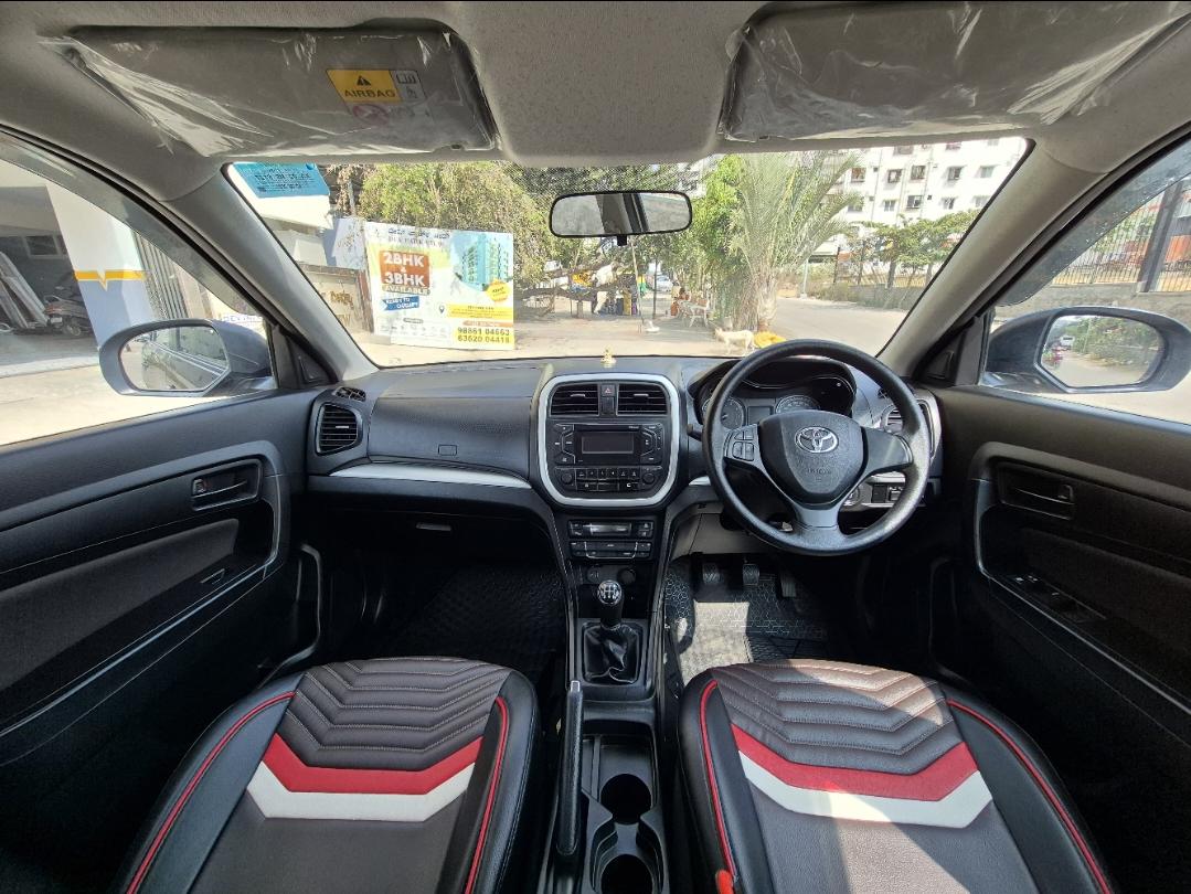 यूज़्ड 2022 टोयोटा अर्बन क्रूजर, Singasandra, Bangalore 11 यूज़्ड 2022 टोयोटा अर्बन क्रूजर, Singasandra, Bangalore 11