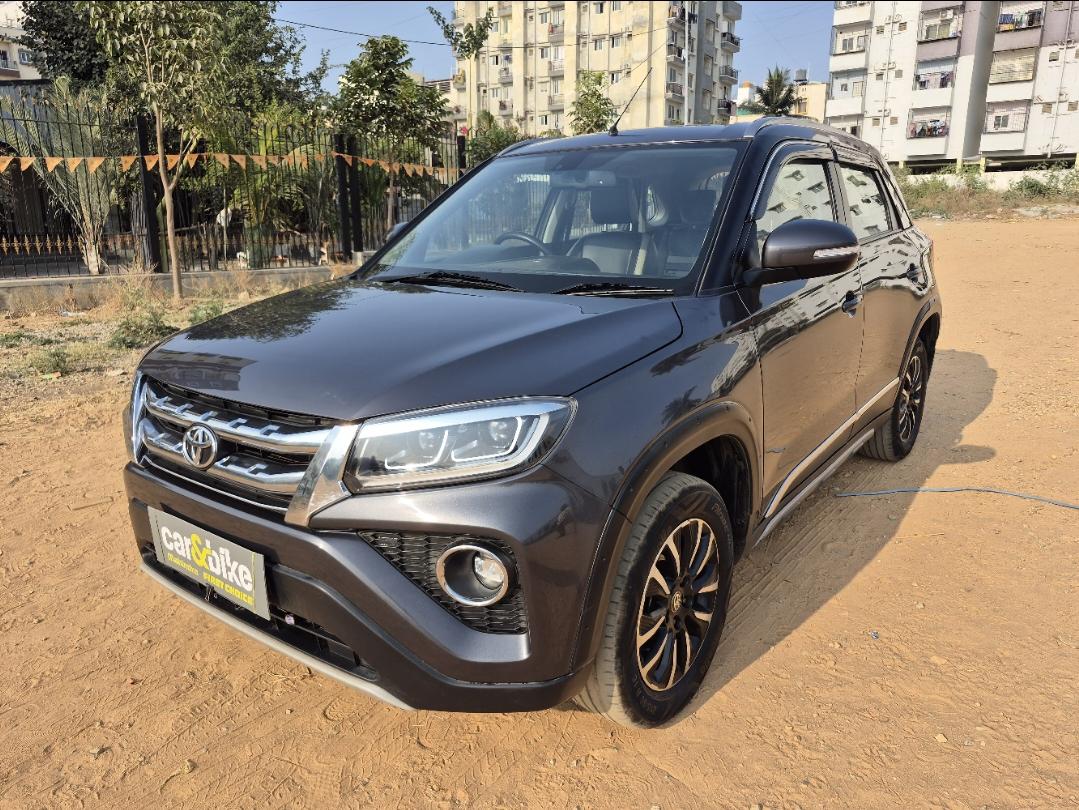 2022 टोयोटा अर्बन क्रूजर Premium MT 2022 टोयोटा अर्बन क्रूजर Premium MT