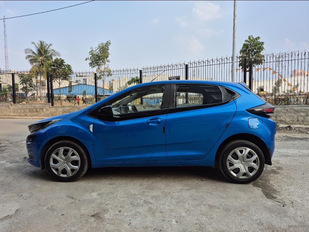 यूज़्ड 2022 टाटा अलट्रोज़, Singasandra, Bangalore 1 यूज़्ड 2022 टाटा अलट्रोज़, Singasandra, Bangalore 1