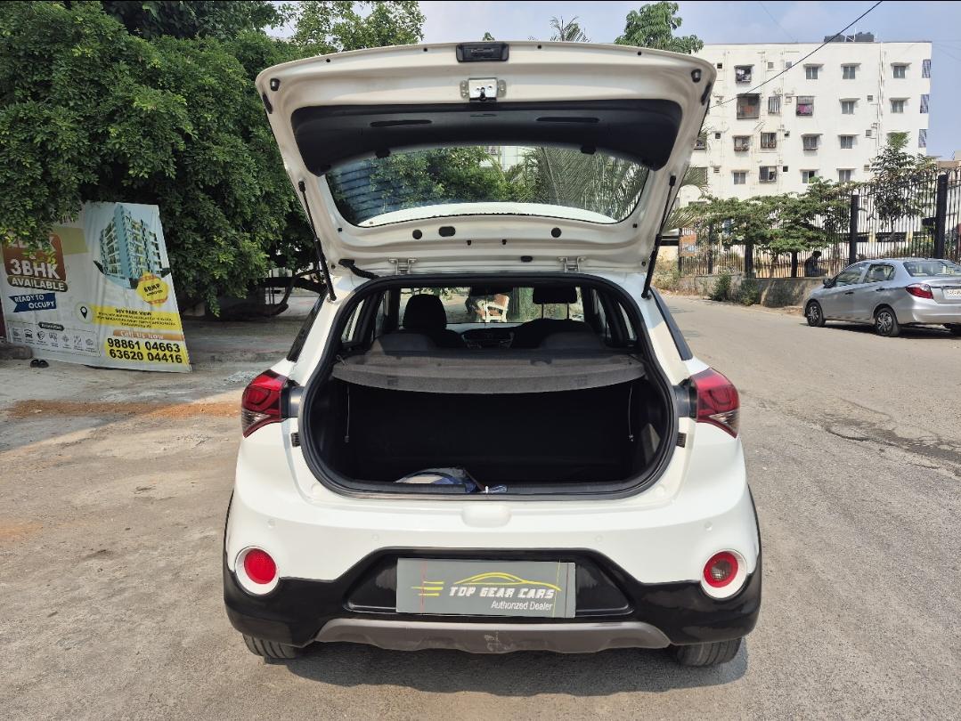 यूज़्ड 2016 ह्युंडई आई20 एक्टिव, Singasandra, Bangalore 9 यूज़्ड 2016 ह्युंडई आई20 एक्टिव, Singasandra, Bangalore 9