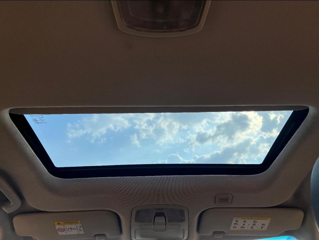 यूज़्ड 2023 महिंद्रा XUV400, Singasandra, Bangalore 15 यूज़्ड 2023 महिंद्रा XUV400, Singasandra, Bangalore 15