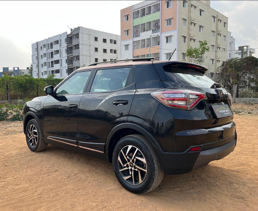 यूज़्ड 2023 महिंद्रा XUV400, Singasandra, Bangalore 2 यूज़्ड 2023 महिंद्रा XUV400, Singasandra, Bangalore 2