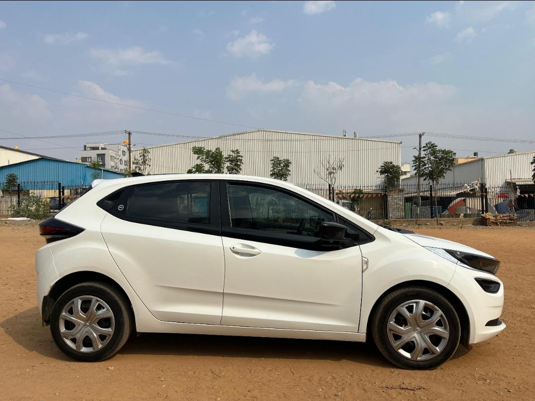 यूज़्ड 2023 टाटा अलट्रोज़, Singasandra, Bangalore 5 यूज़्ड 2023 टाटा अलट्रोज़, Singasandra, Bangalore 5