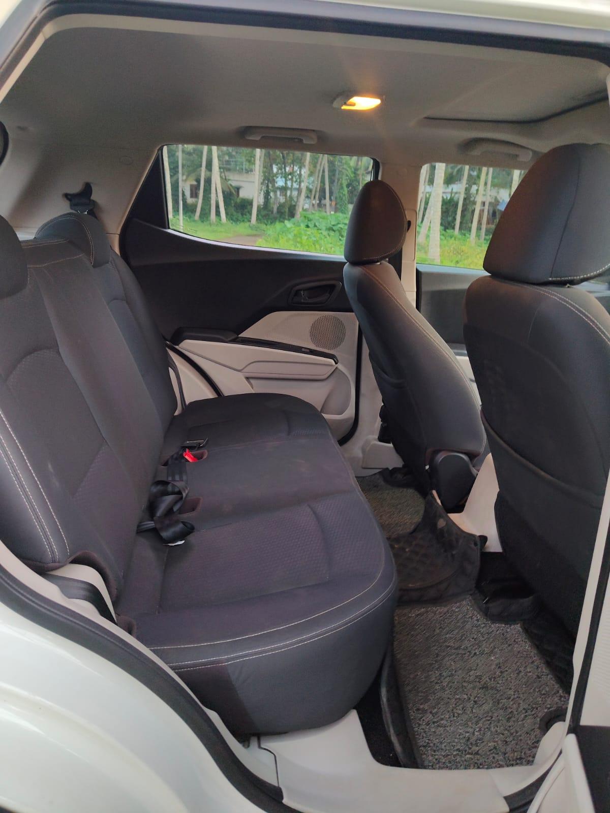 यूज़्ड 2023 महिंद्रा एक्सयूवी300, Balaramapuram, Thiruvananthapuram 16 यूज़्ड 2023 महिंद्रा एक्सयूवी300, Balaramapuram, Thiruvananthapuram 16