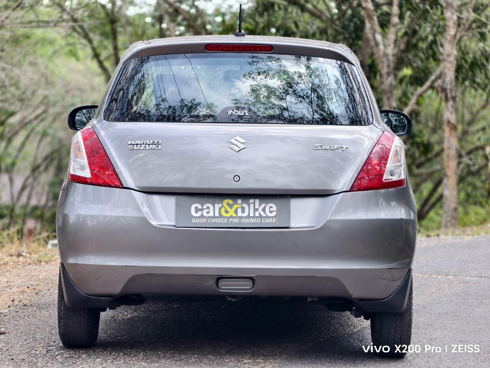 यूज़्ड 2017 मारुति सुजुकी स्विफ्ट, Balaramapuram, Thiruvananthapuram 3 यूज़्ड 2017 मारुति सुजुकी स्विफ्ट, Balaramapuram, Thiruvananthapuram 3