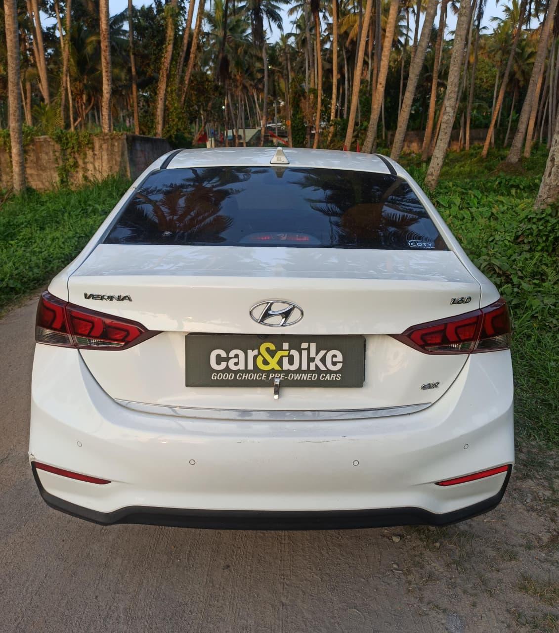 यूज़्ड 2018 ह्युंडई वरना, Balaramapuram, Thiruvananthapuram 9 यूज़्ड 2018 ह्युंडई वरना, Balaramapuram, Thiruvananthapuram 9