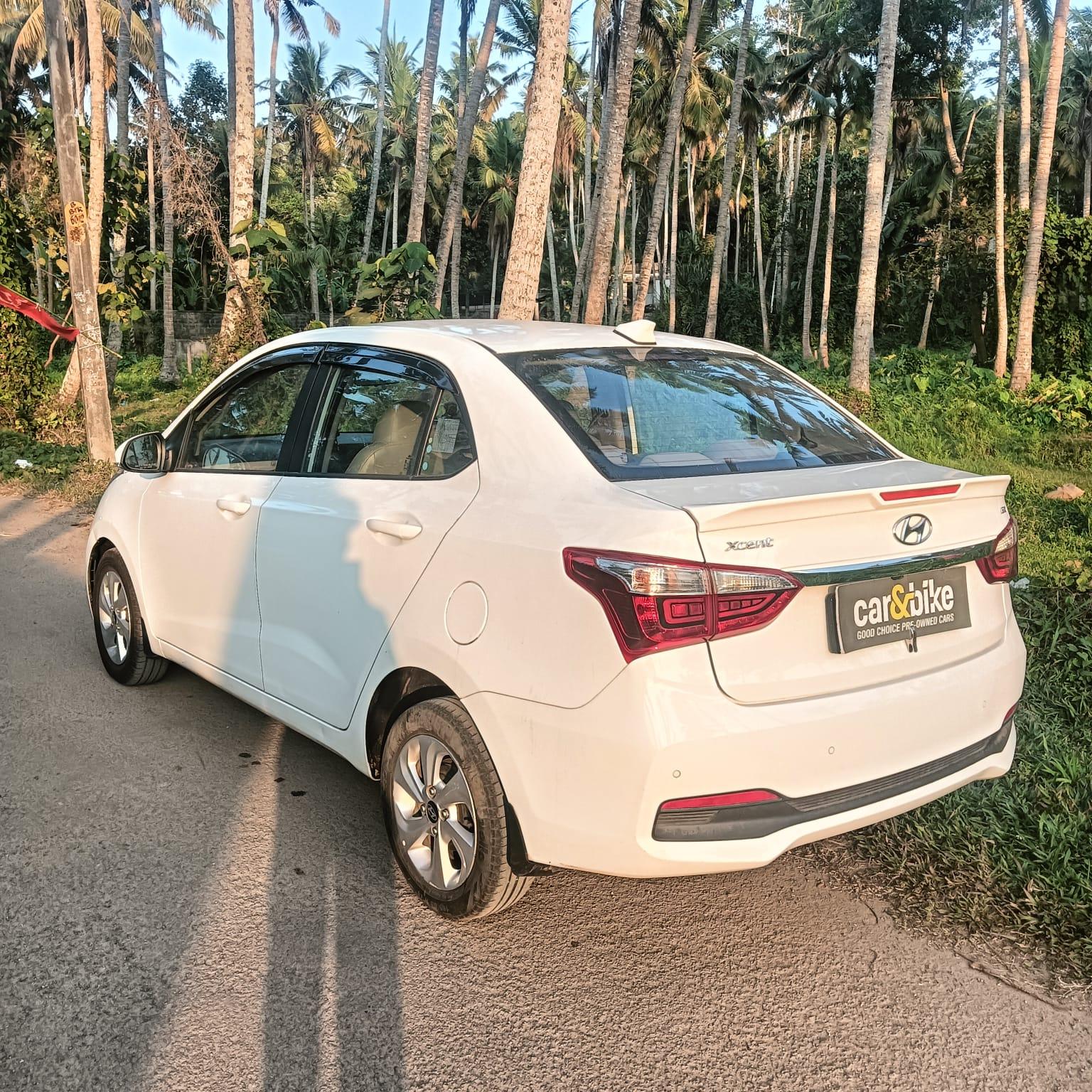 यूज़्ड 2018 ह्युंडई एक्सेंट, Balaramapuram, Thiruvananthapuram 2 यूज़्ड 2018 ह्युंडई एक्सेंट, Balaramapuram, Thiruvananthapuram 2