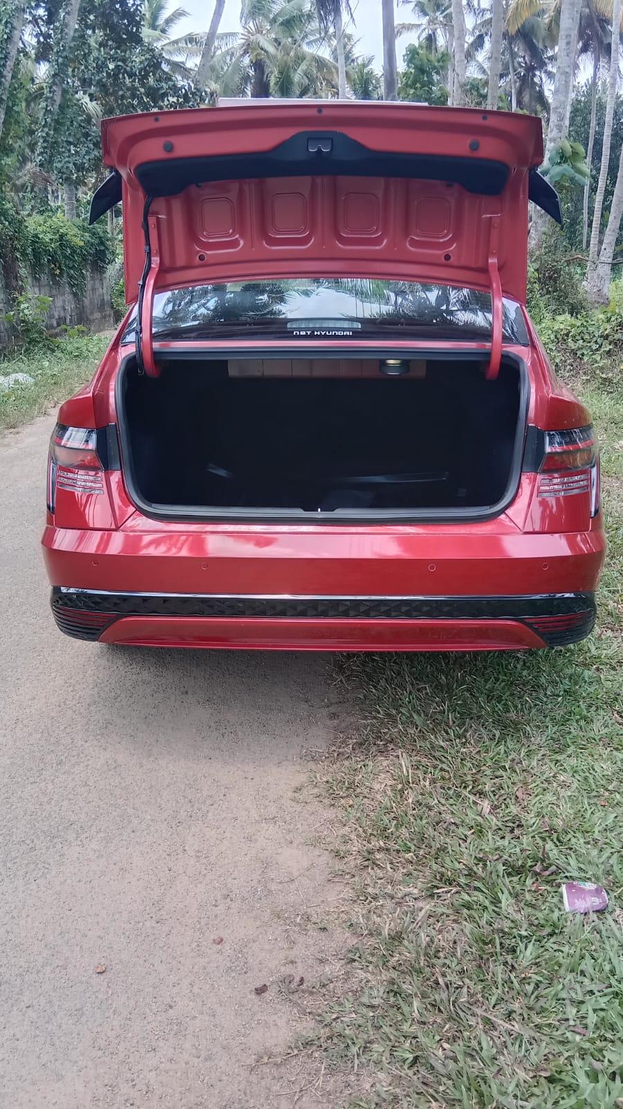 यूज़्ड 2025 ह्युंडई वरना, Balaramapuram, Thiruvananthapuram 9 यूज़्ड 2025 ह्युंडई वरना, Balaramapuram, Thiruvananthapuram 9