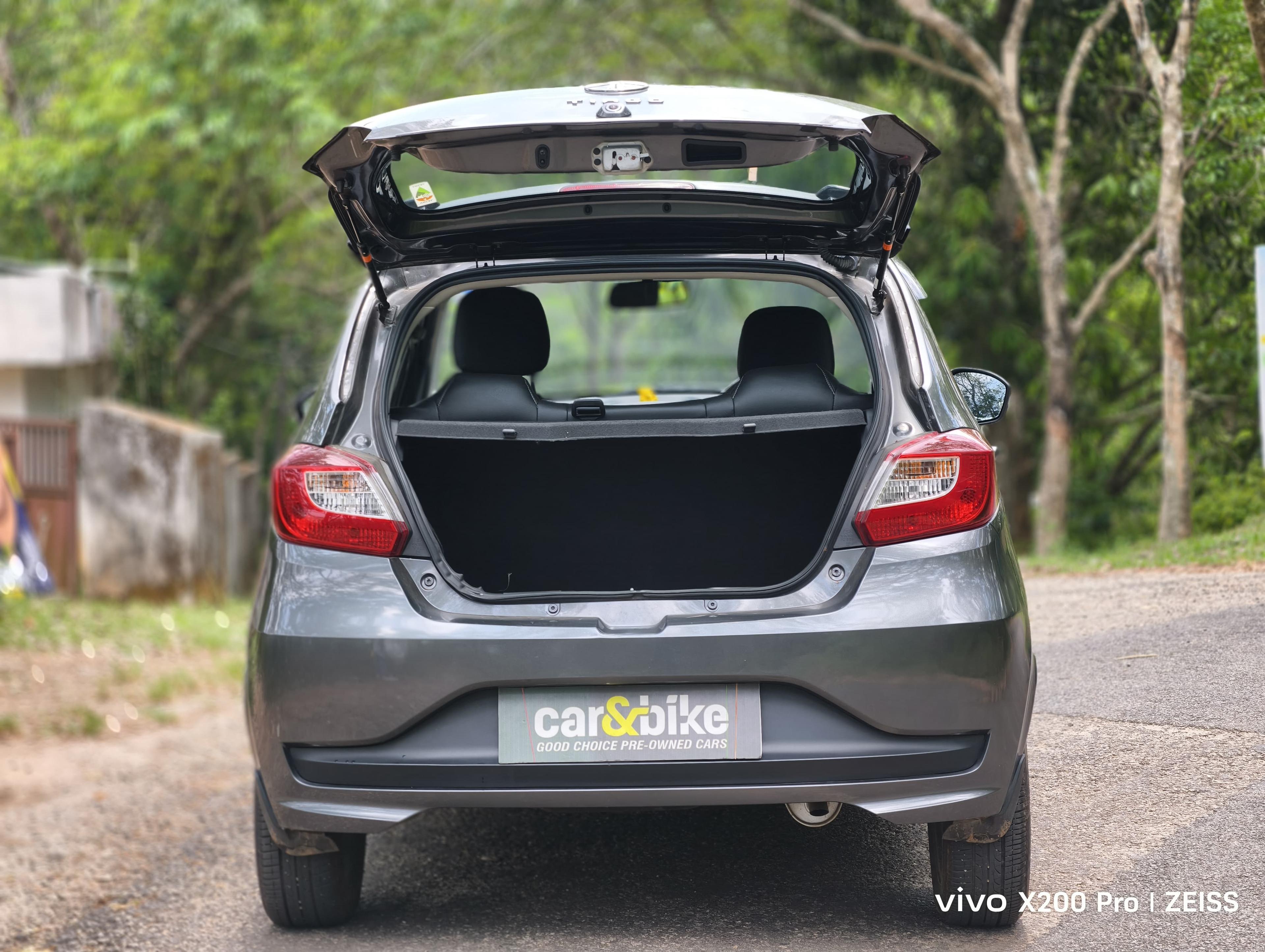 यूज़्ड 2022 टाटा टियागो, Balaramapuram, Thiruvananthapuram 9 यूज़्ड 2022 टाटा टियागो, Balaramapuram, Thiruvananthapuram 9