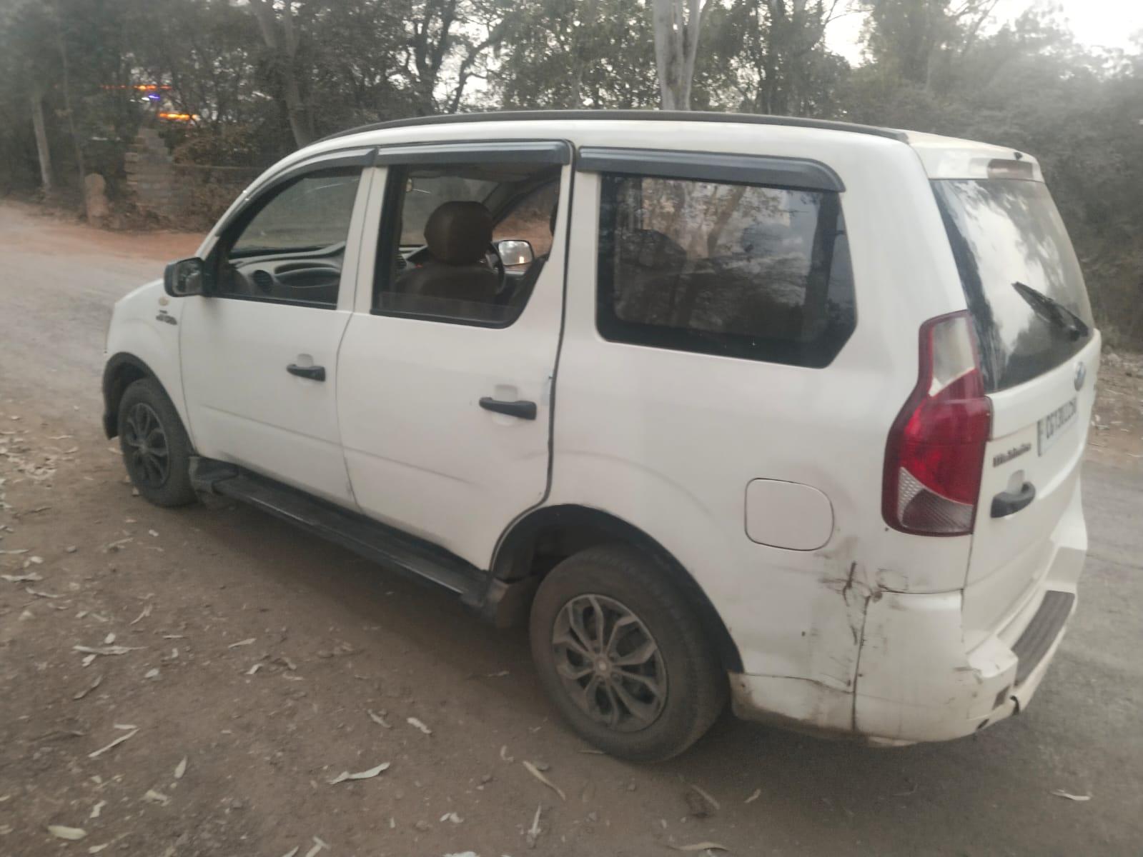 यूज़्ड 2012 महिंद्रा ज़ाइलो, Vidhan Sabha, Raipur 1 यूज़्ड 2012 महिंद्रा ज़ाइलो, Vidhan Sabha, Raipur 1