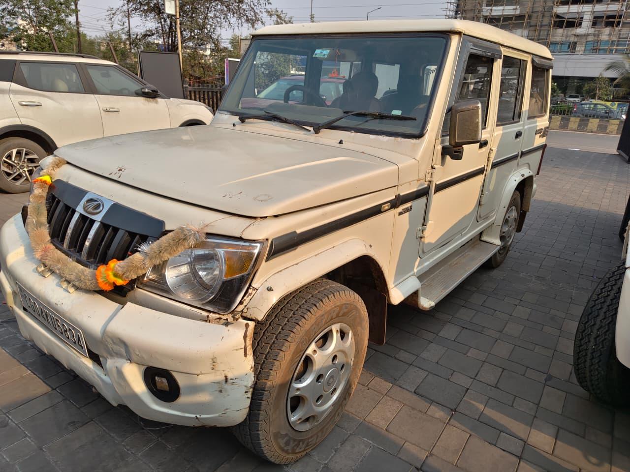 2013 महिंद्रा बोलेरो SLX BS3 2013 महिंद्रा बोलेरो SLX BS3