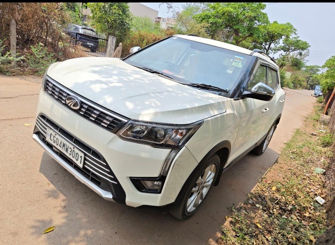 2019 महिंद्रा एक्सयूवी300 W8 AMT Diesel BS IV 2019 महिंद्रा एक्सयूवी300 W8 AMT Diesel BS IV