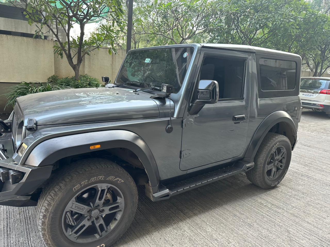 2021 महिंद्रा थार LX Automatic 4 Seater Hard Top 2021 महिंद्रा थार LX Automatic 4 Seater Hard Top