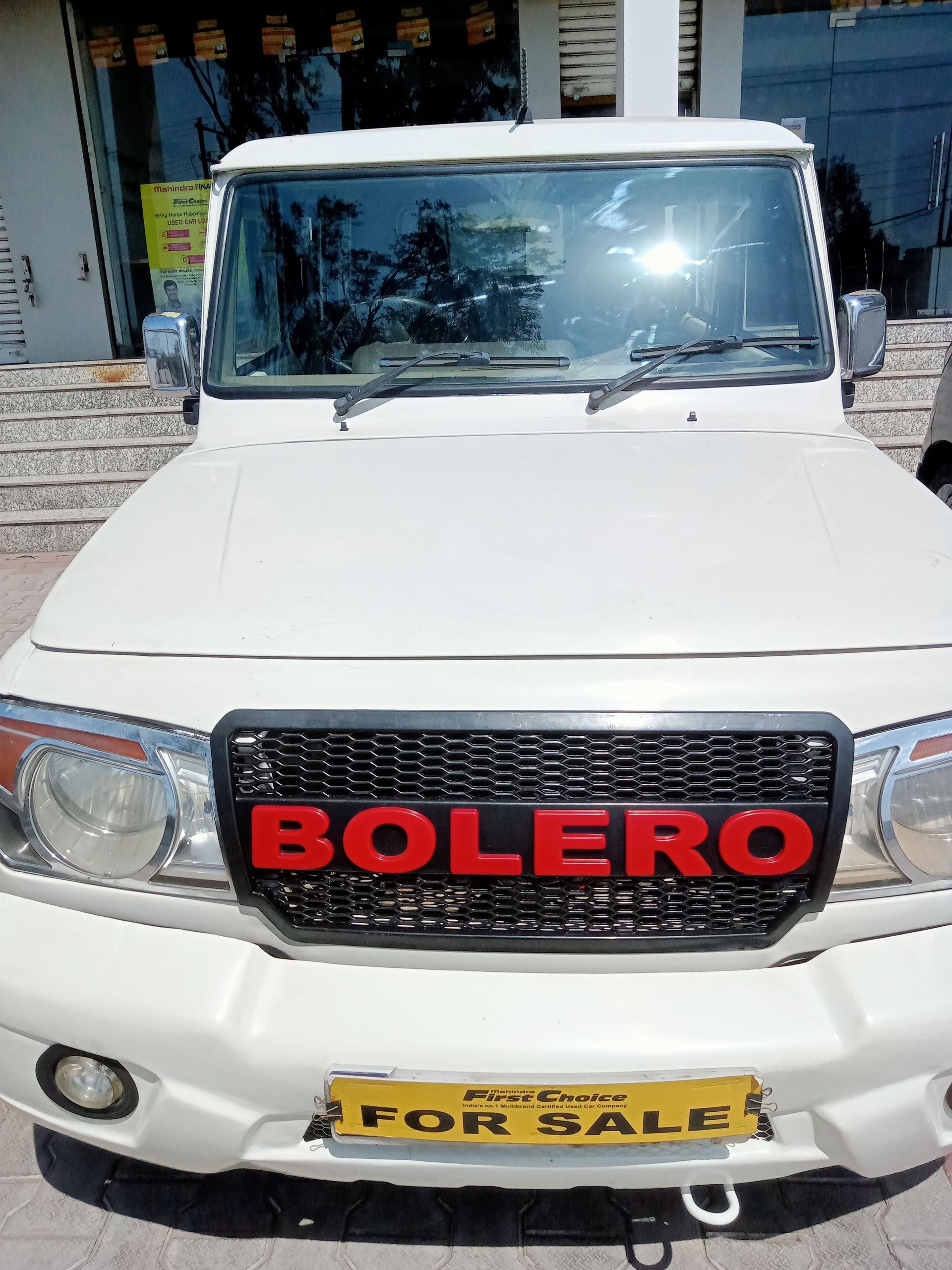 2013 महिंद्रा बोलेरो ZLX BS3 2013 महिंद्रा बोलेरो ZLX BS3