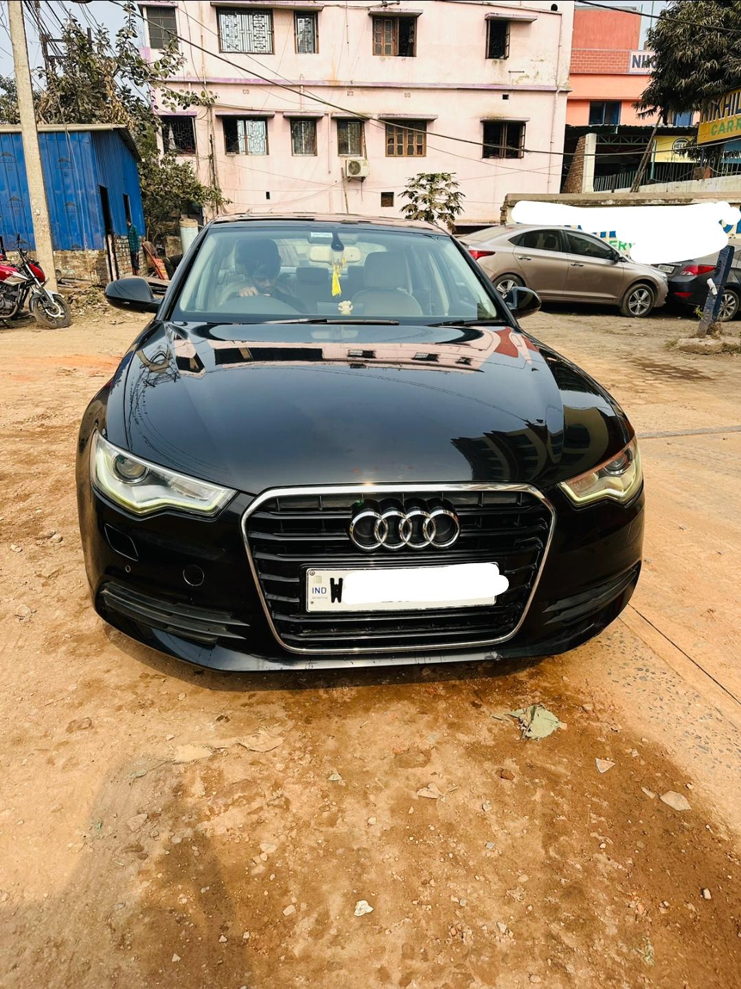 2012 ऑडी ए6 2.0 TDI 2012 ऑडी ए6 2.0 TDI