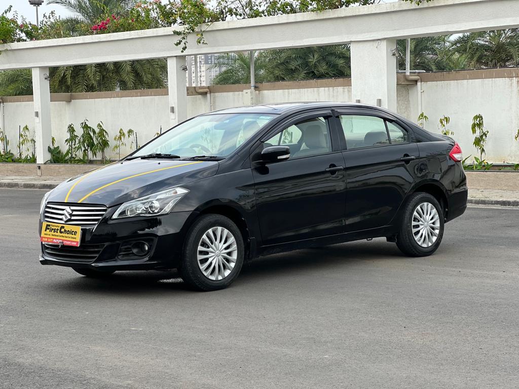 2015 मारुति सुजुकी सियाज़ VXI Plus 2015 मारुति सुजुकी सियाज़ VXI Plus