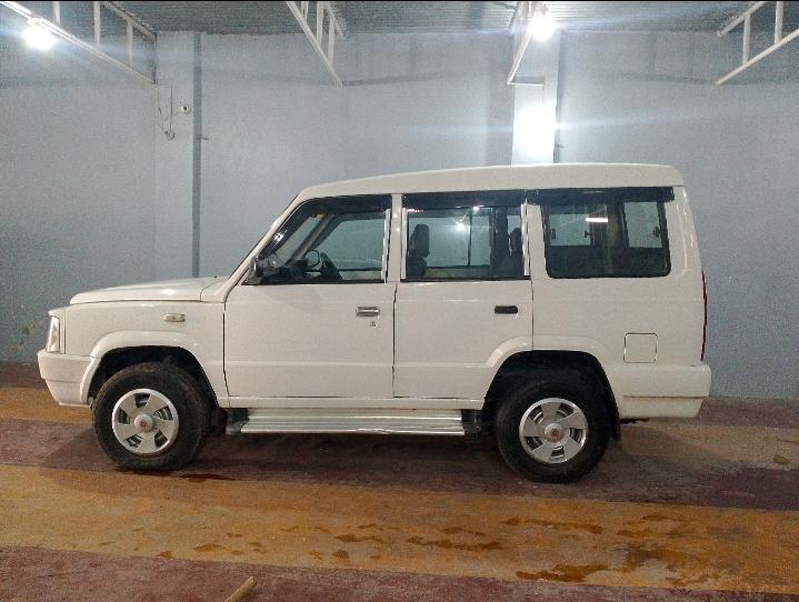 2015 टाटा सूमो 4x4 TC-BS III 2015 टाटा सूमो 4x4 TC-BS III