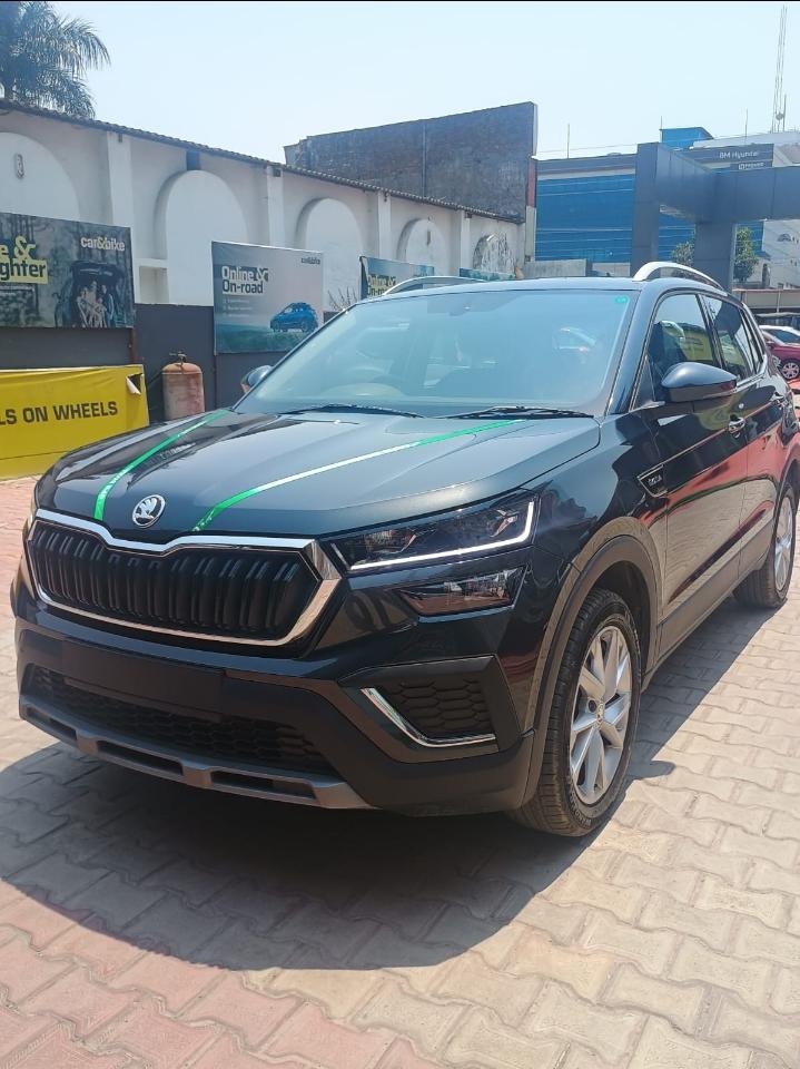 2024 स्कोडा कुशाक Style 1.0 TSI AT 2024 स्कोडा कुशाक Style 1.0 TSI AT