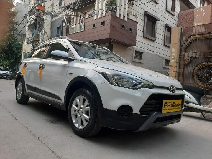 2016 निसान सनी XL Petrol CVT 2016 निसान सनी XL Petrol CVT