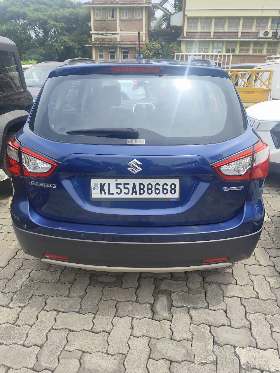 यूज़्ड 2019 मारुति सुजुकी एस-क्रॉस, Maradu, Kochi 4 यूज़्ड 2019 मारुति सुजुकी एस-क्रॉस, Maradu, Kochi 4