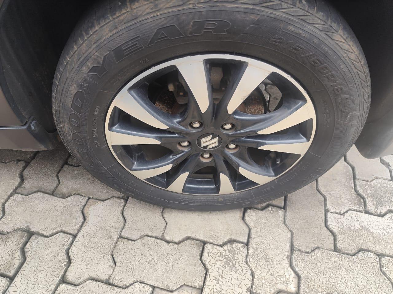 यूज़्ड 2019 मारुति सुजुकी एस-क्रॉस, Maradu, Kochi 3 यूज़्ड 2019 मारुति सुजुकी एस-क्रॉस, Maradu, Kochi 3