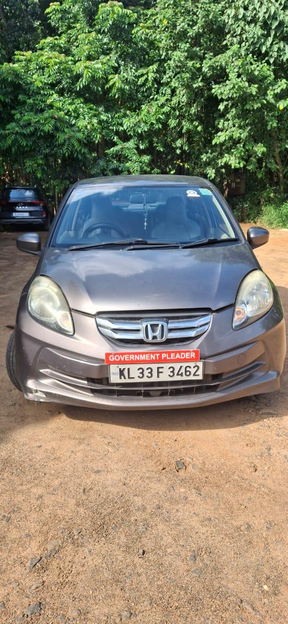 2014 होंडा अमेज़ S MT Diesel BS IV 2014 होंडा अमेज़ S MT Diesel BS IV