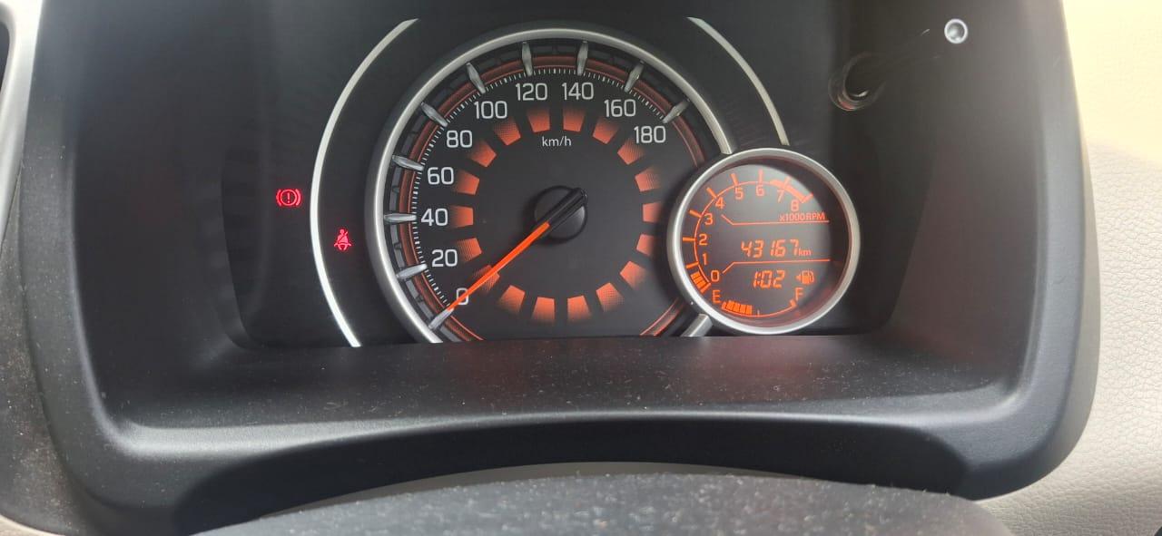 यूज़्ड 2019 मारुति सुजुकी वैगन आर, Maradu, Kochi 2 यूज़्ड 2019 मारुति सुजुकी वैगन आर, Maradu, Kochi 2