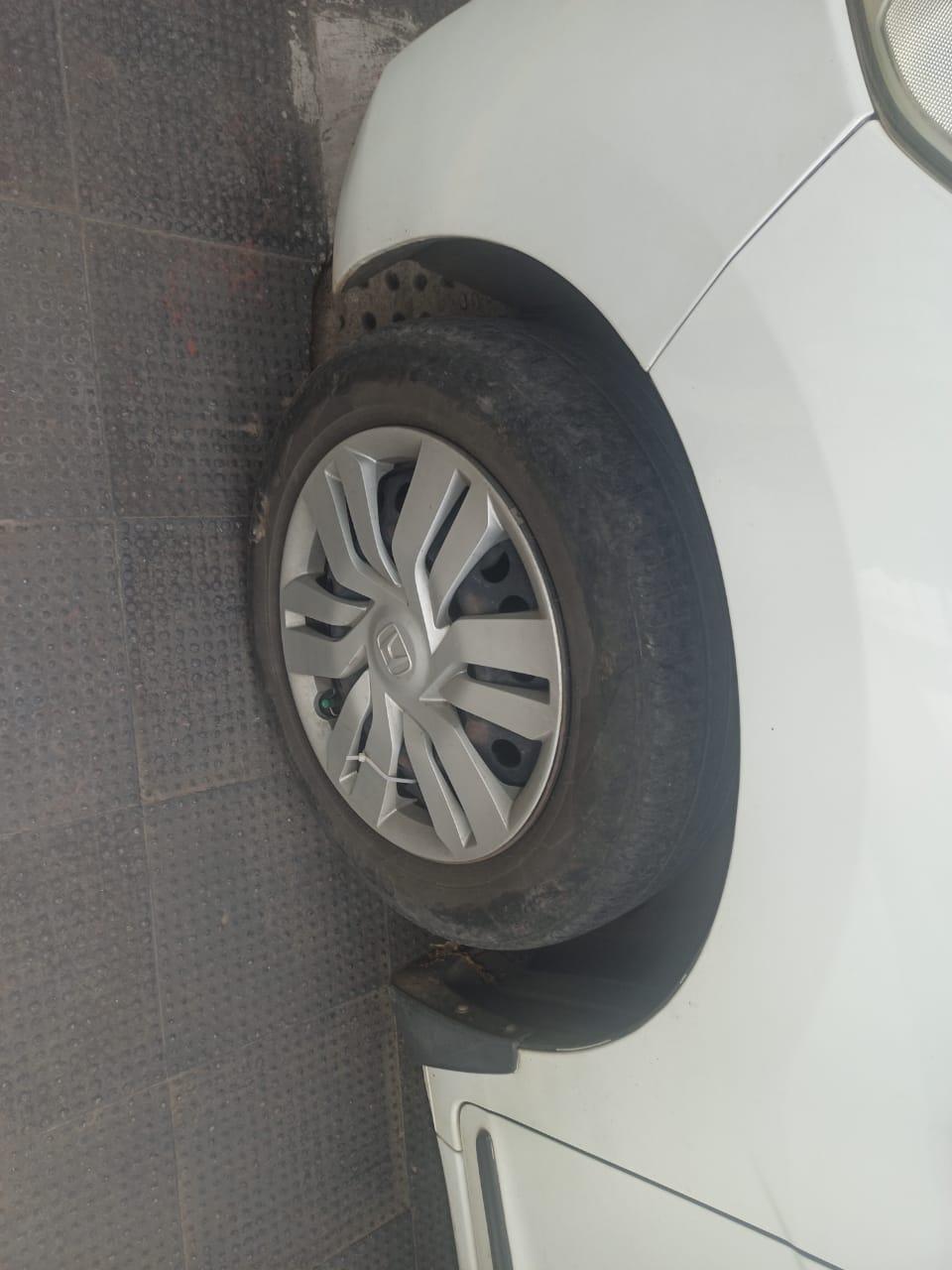 यूज़्ड 2016 होंडा जैज़, Maradu, Kochi 2 यूज़्ड 2016 होंडा जैज़, Maradu, Kochi 2