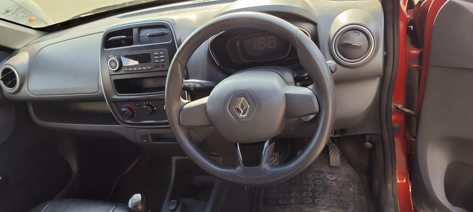 यूज़्ड 2016 रेनो क्विड, Maradu, Kochi 5 यूज़्ड 2016 रेनो क्विड, Maradu, Kochi 5