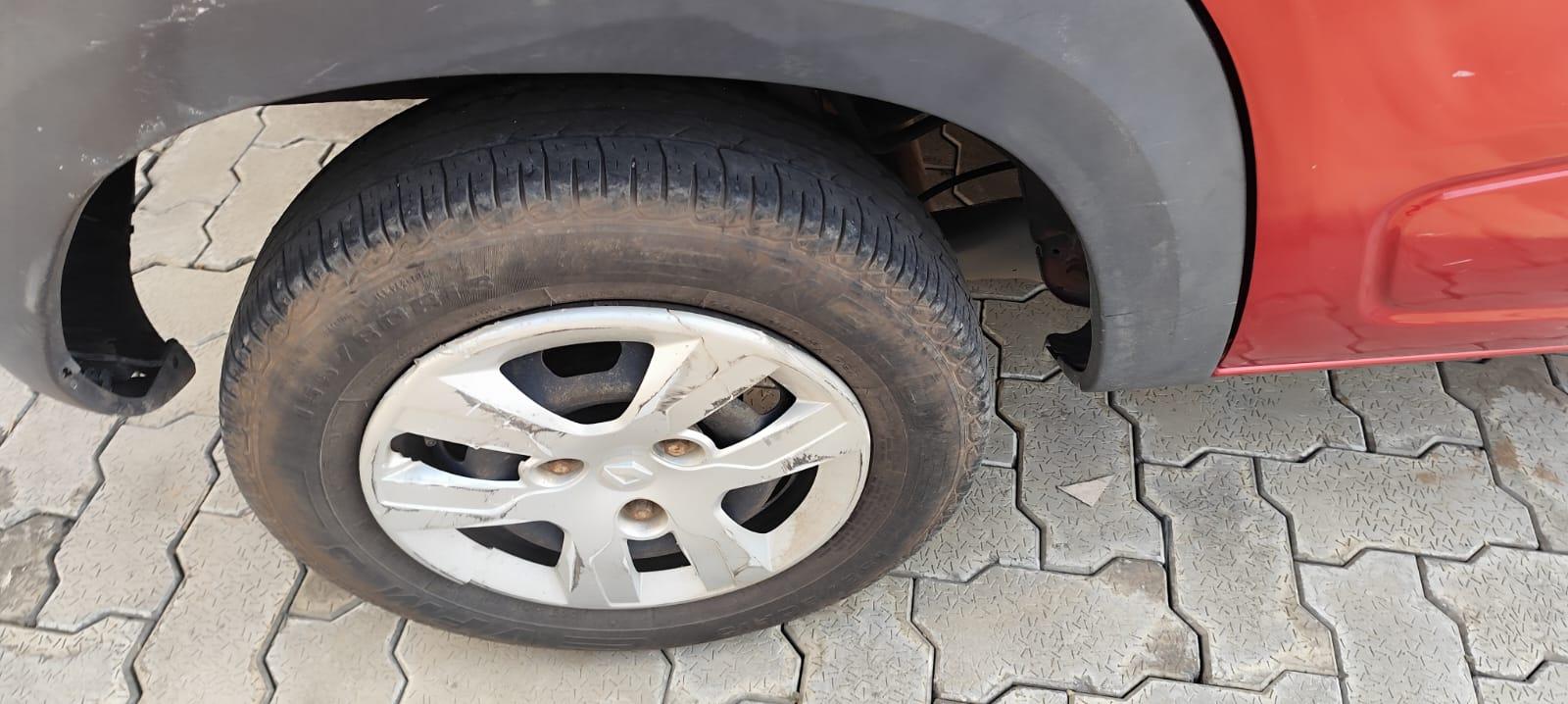 यूज़्ड 2016 रेनो क्विड, Maradu, Kochi 4 यूज़्ड 2016 रेनो क्विड, Maradu, Kochi 4