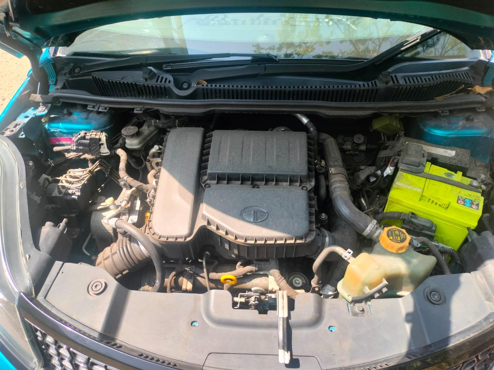 यूज़्ड 2018 टाटा नेक्सन, Maradu, Kochi 6 यूज़्ड 2018 टाटा नेक्सन, Maradu, Kochi 6