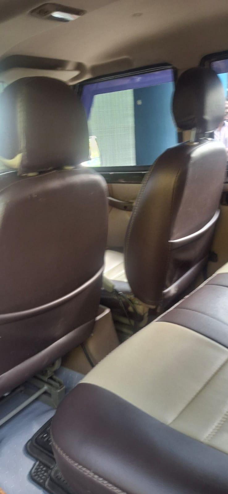 यूज़्ड 2015 महिंद्रा बोलेरो, Maradu, Kochi 11 यूज़्ड 2015 महिंद्रा बोलेरो, Maradu, Kochi 11