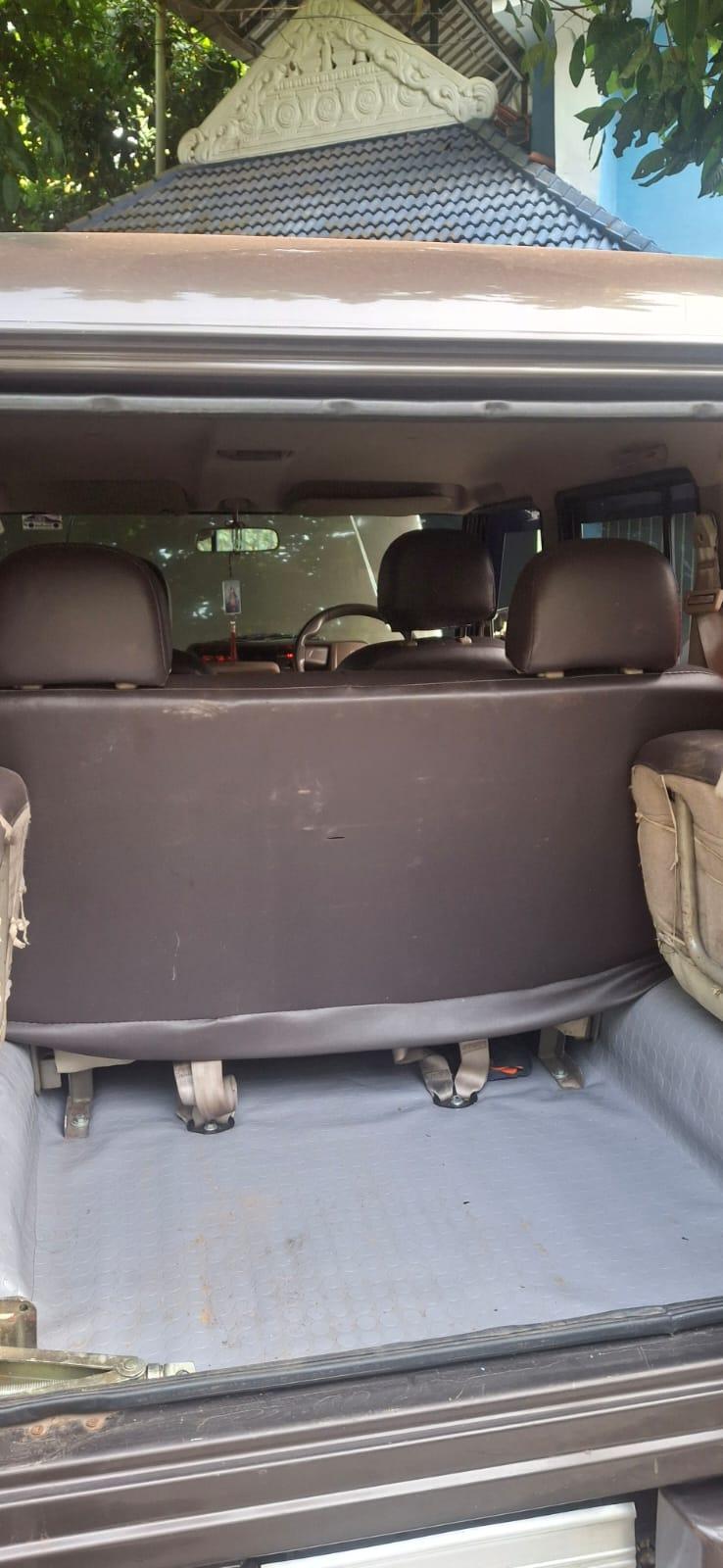 यूज़्ड 2015 महिंद्रा बोलेरो, Maradu, Kochi 8 यूज़्ड 2015 महिंद्रा बोलेरो, Maradu, Kochi 8