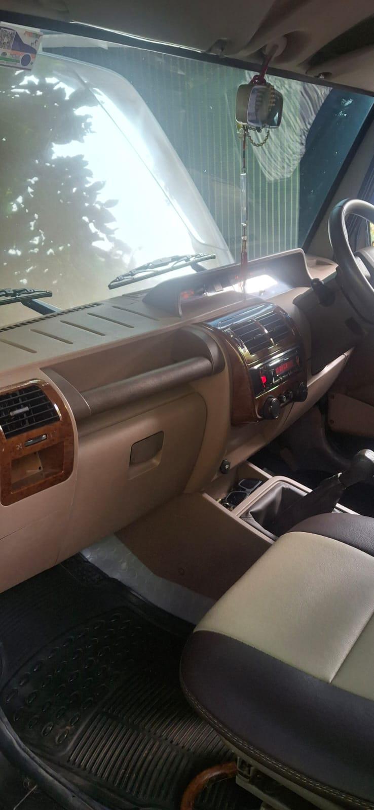 यूज़्ड 2015 महिंद्रा बोलेरो, Maradu, Kochi 10 यूज़्ड 2015 महिंद्रा बोलेरो, Maradu, Kochi 10