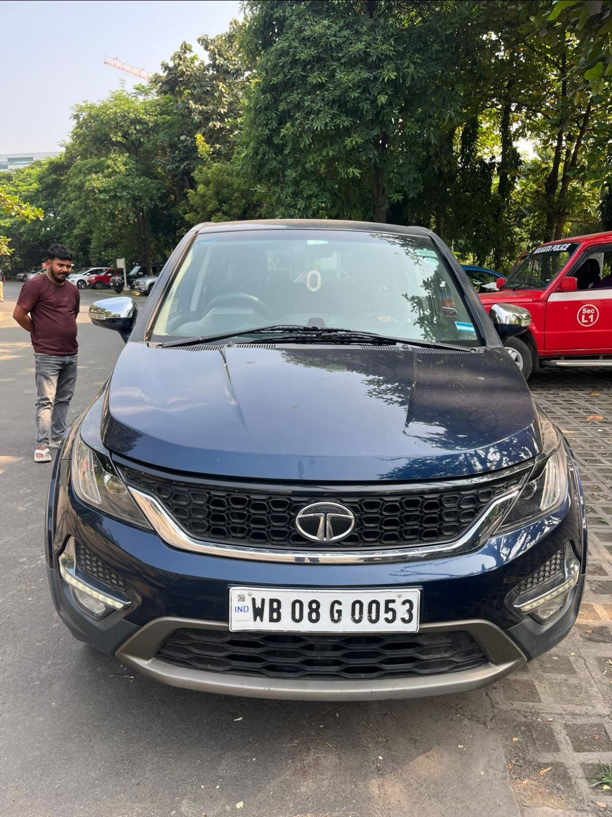 2019 टाटा हेक्सा XTA 4X2 2019 टाटा हेक्सा XTA 4X2