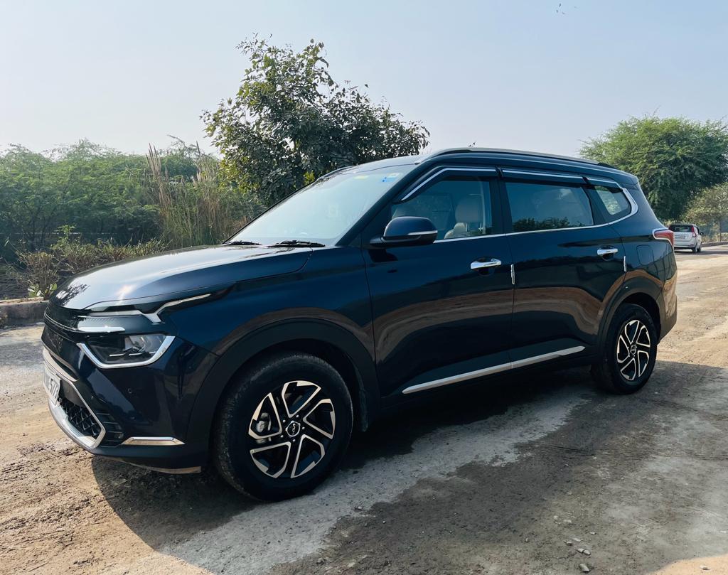 2022 किया कैरेंस Luxury 1.4 Petrol 7 STR 2022 किया कैरेंस Luxury 1.4 Petrol 7 STR