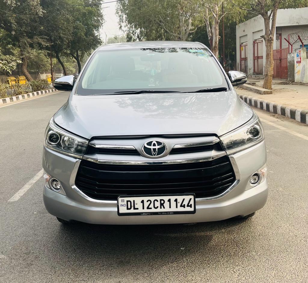 2019 टोयोटा इनोवा क्रिस्टा 2.8 Z 7 STR 2019 टोयोटा इनोवा क्रिस्टा 2.8 Z 7 STR