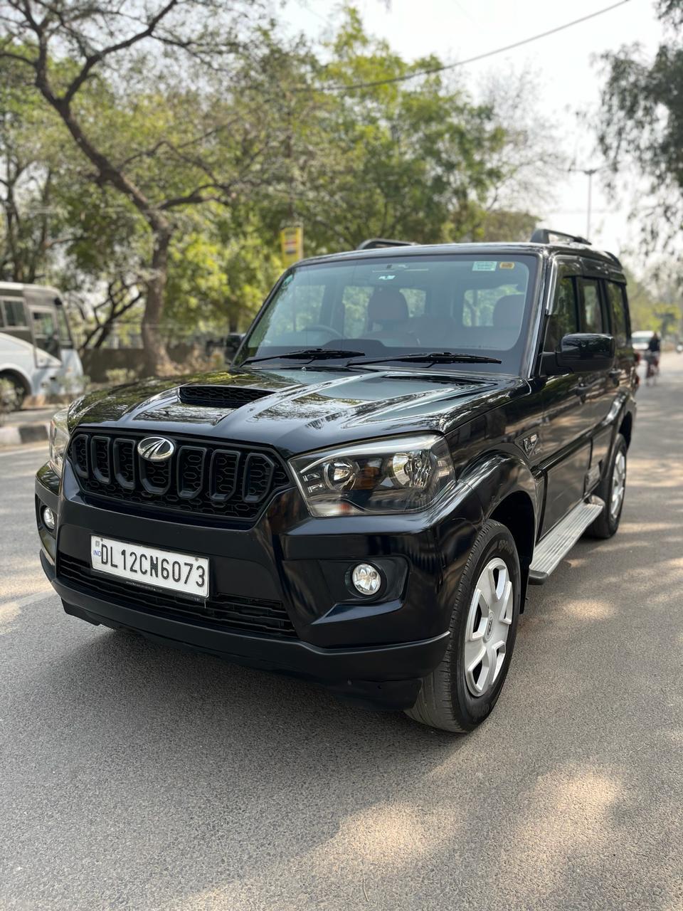 2018 महिंद्रा स्कॉर्पियो S5 2WD BS IV 2018 महिंद्रा स्कॉर्पियो S5 2WD BS IV