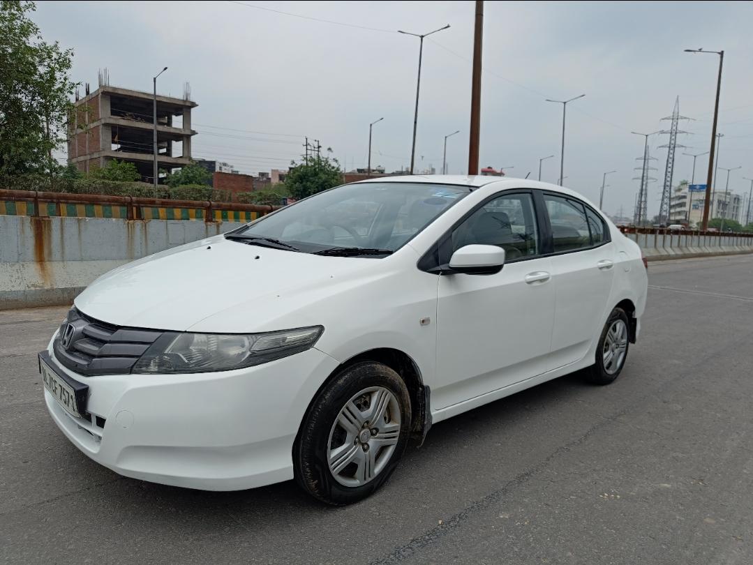 2009 होंडा सिटी 1.5 S MT 2009 होंडा सिटी 1.5 S MT