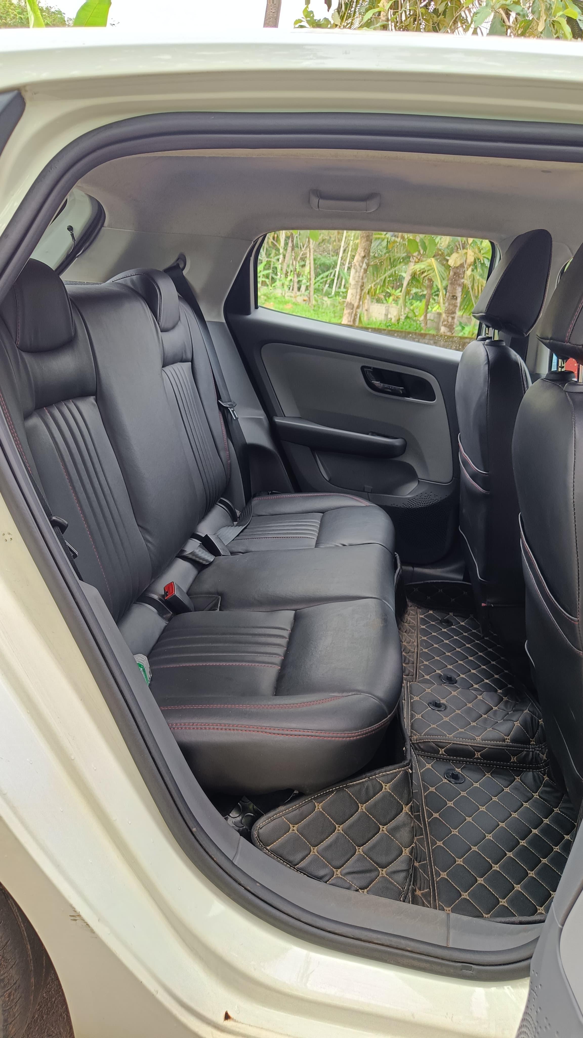 यूज़्ड 2020 टाटा अलट्रोज़, Karikkom, Kollam 16 यूज़्ड 2020 टाटा अलट्रोज़, Karikkom, Kollam 16