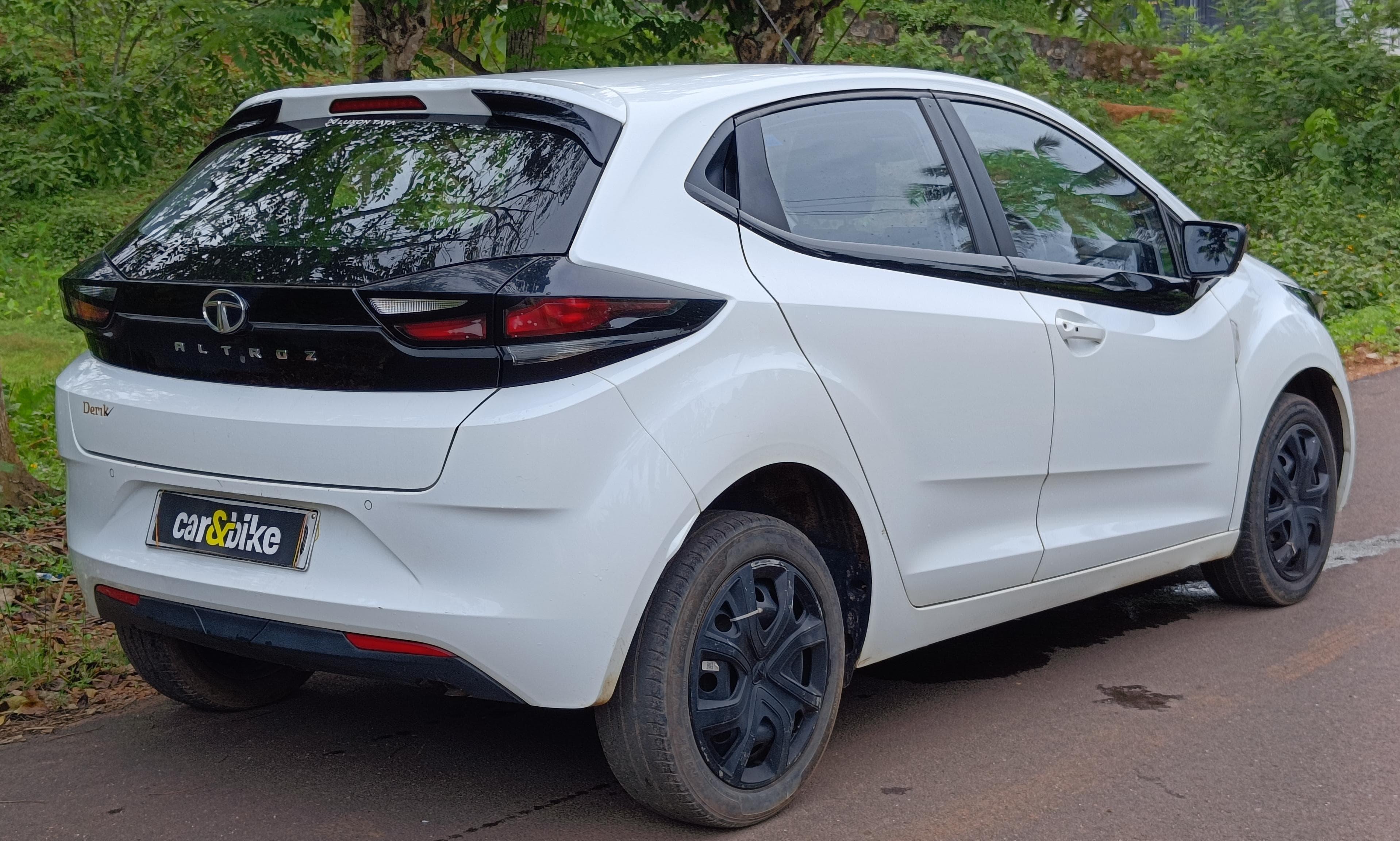 यूज़्ड 2020 टाटा अलट्रोज़, Karikkom, Kollam 4 यूज़्ड 2020 टाटा अलट्रोज़, Karikkom, Kollam 4