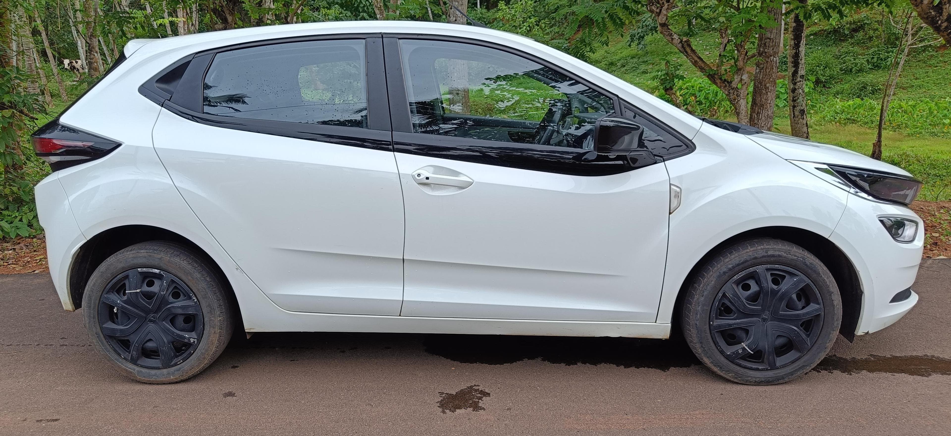 यूज़्ड 2020 टाटा अलट्रोज़, Karikkom, Kollam 8 यूज़्ड 2020 टाटा अलट्रोज़, Karikkom, Kollam 8