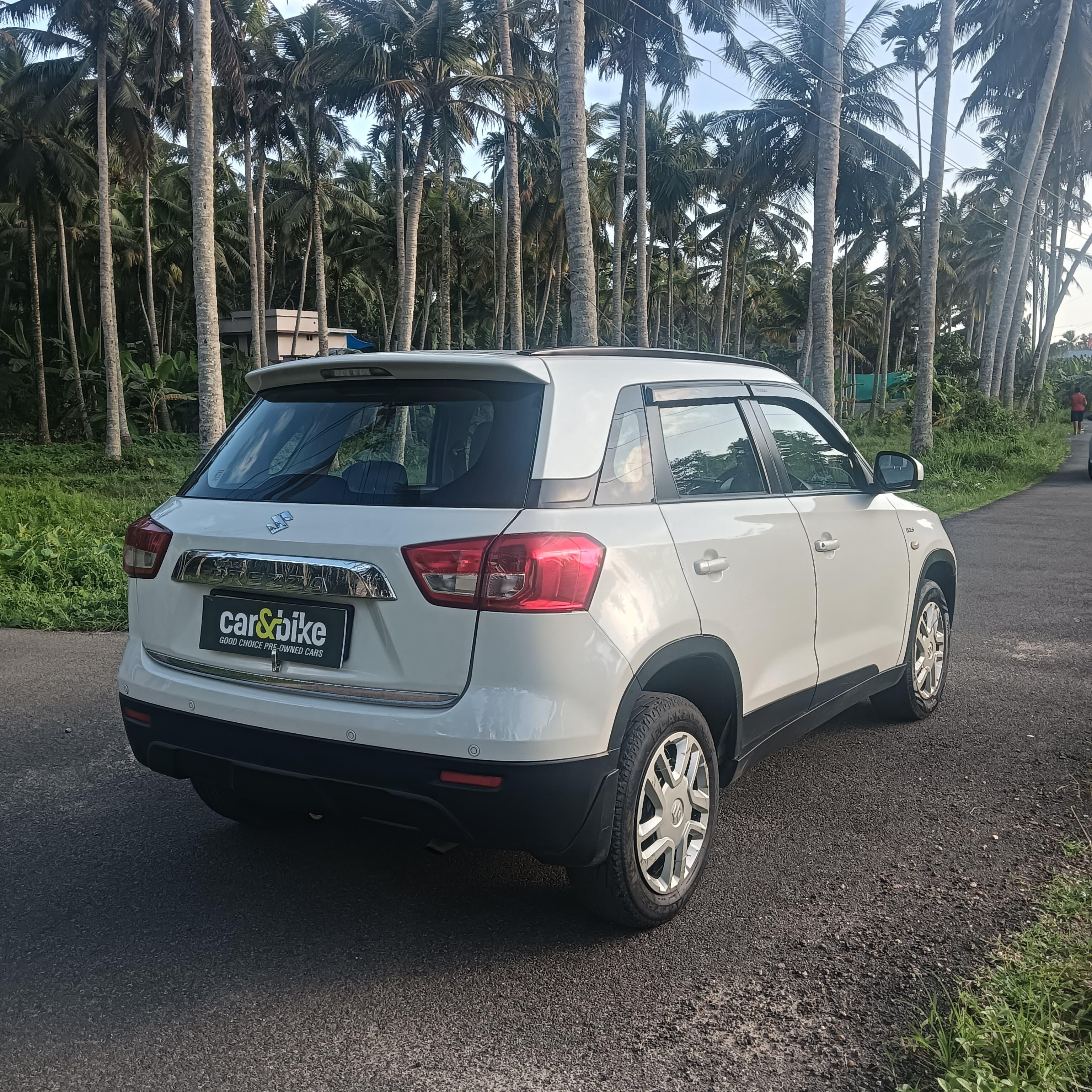 यूज़्ड 2018 मारुति सुजुकी विटारा ब्रेज़ा, Karikkom, Kollam 3 यूज़्ड 2018 मारुति सुजुकी विटारा ब्रेज़ा, Karikkom, Kollam 3