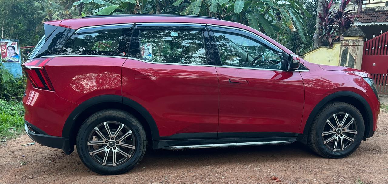 यूज़्ड 2023 महिंद्रा एक्सयूवी700, Karikkom, Kollam 5 यूज़्ड 2023 महिंद्रा एक्सयूवी700, Karikkom, Kollam 5