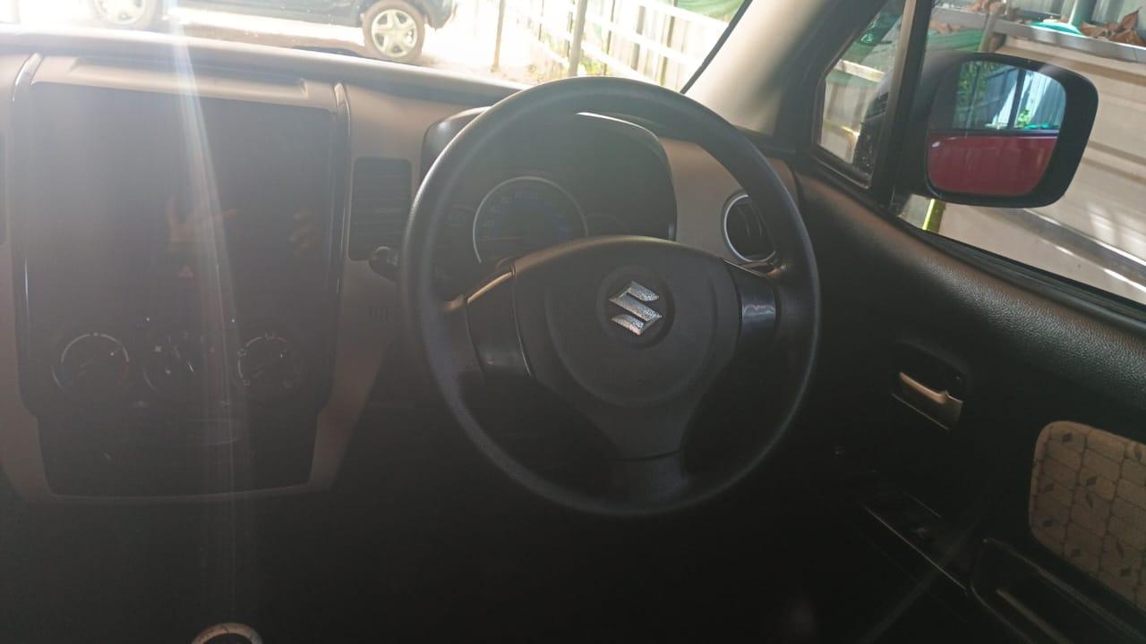 यूज़्ड 2017 मारुति सुजुकी वैगन आर, Karikkom, Kollam 2 यूज़्ड 2017 मारुति सुजुकी वैगन आर, Karikkom, Kollam 2