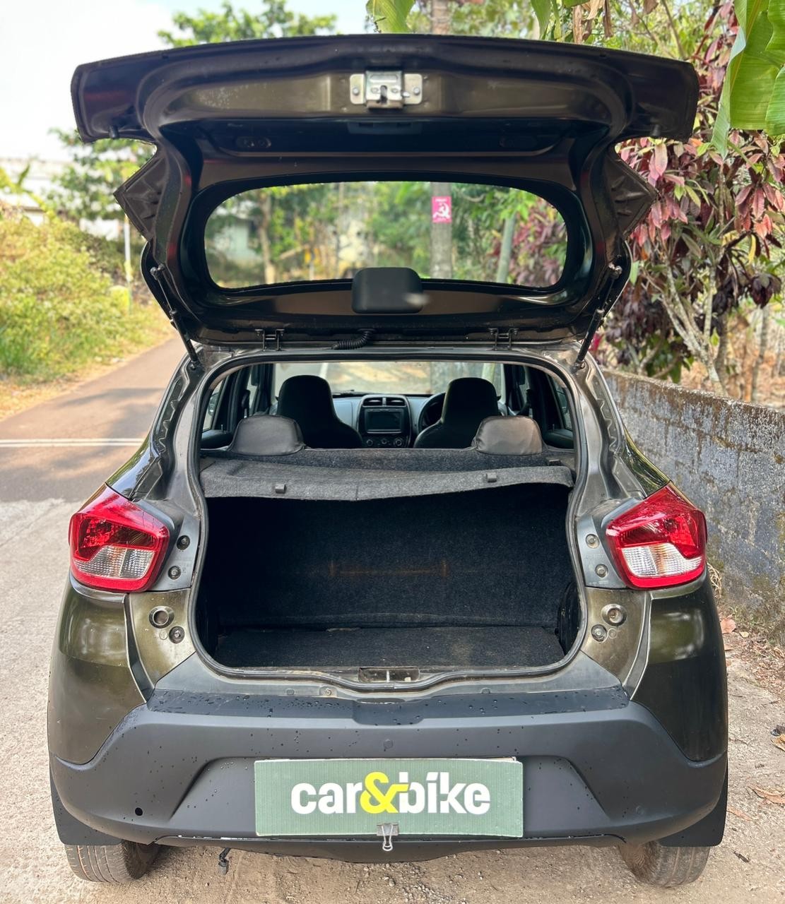 Kwid image 10 Kwid image 10