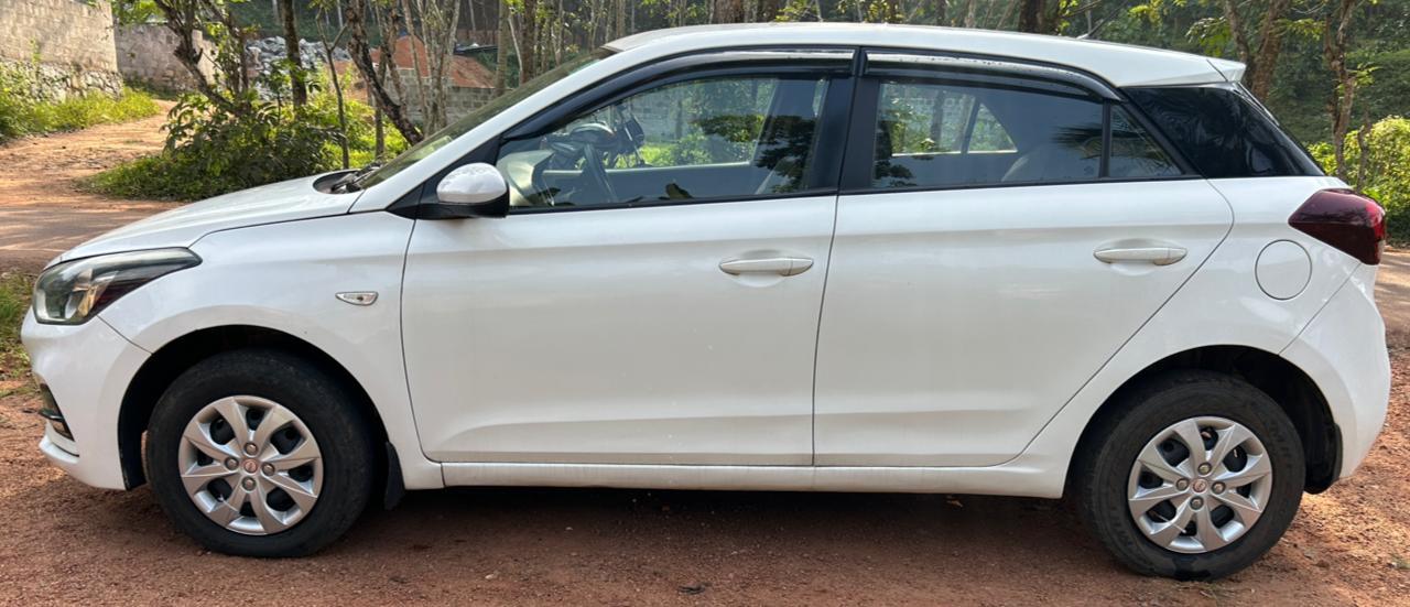 यूज़्ड 2019 ह्युंडई ईलाइट आई20, Karikkom, Kollam 1 यूज़्ड 2019 ह्युंडई ईलाइट आई20, Karikkom, Kollam 1