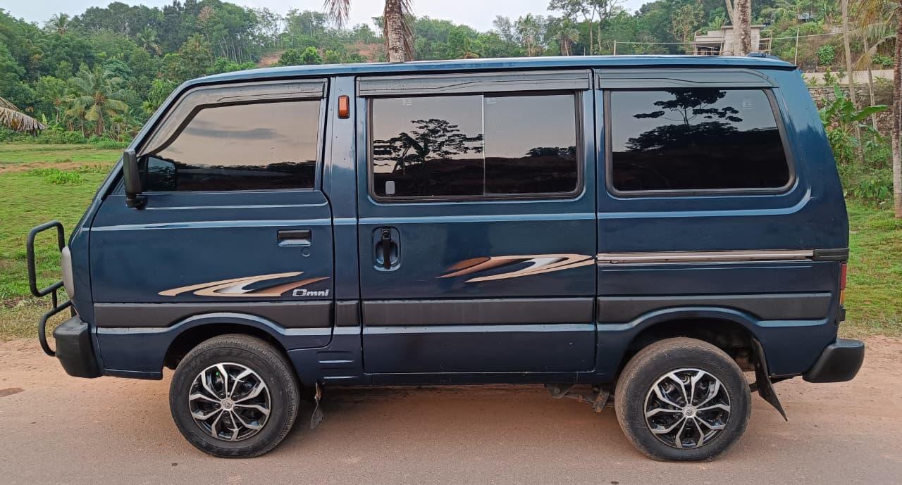 यूज़्ड 2017 मारुति सुजुकी ओमनी, Karikkom, Kollam 1 यूज़्ड 2017 मारुति सुजुकी ओमनी, Karikkom, Kollam 1